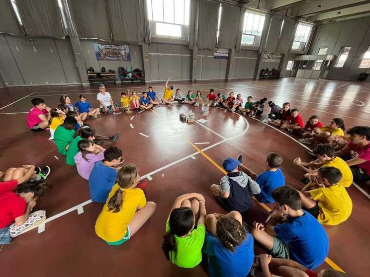 «Qui noi adolescenti impariamo a servire tutta la comunità»