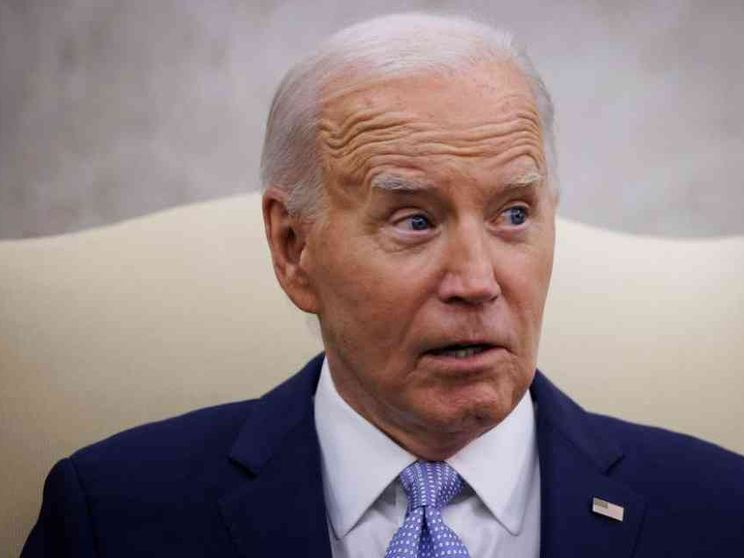 La corsa di Biden sempre più incerta: tutti quelli che gli chiedono di lasciare