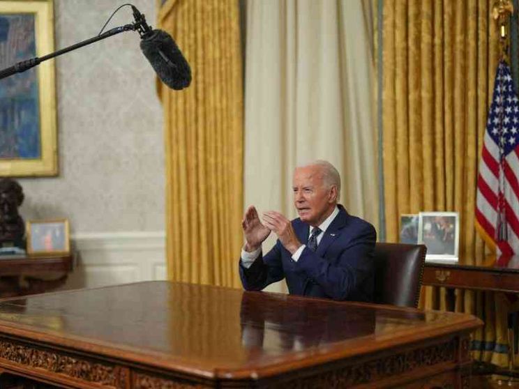 Biden: «Le decisioni si prendono con il voto, non con le pallottole»