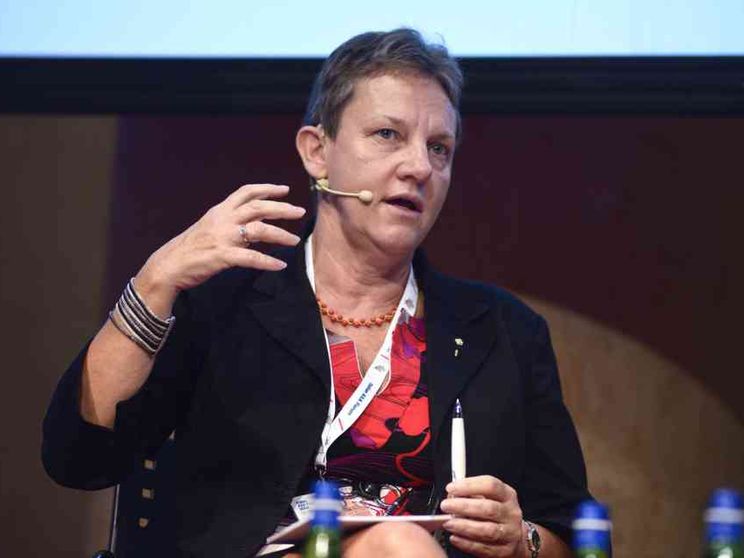 Fumata rosa per Cassa depositi e prestiti: cinque donne nel cda