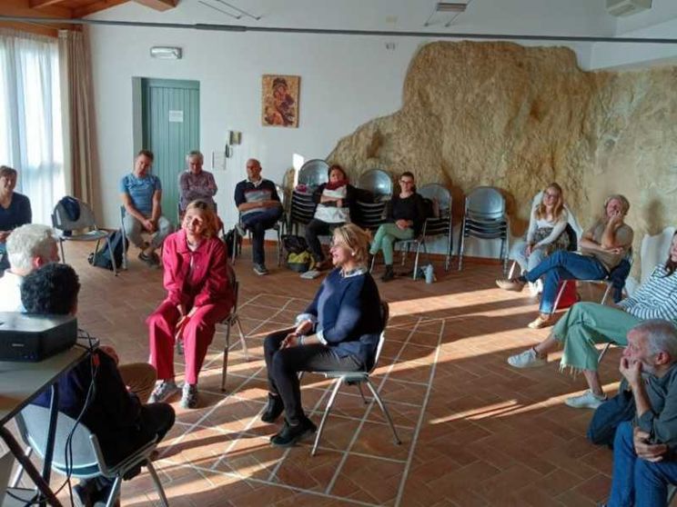 Dialogo che ricuce i conflitti E coinvolge tutta la comunità