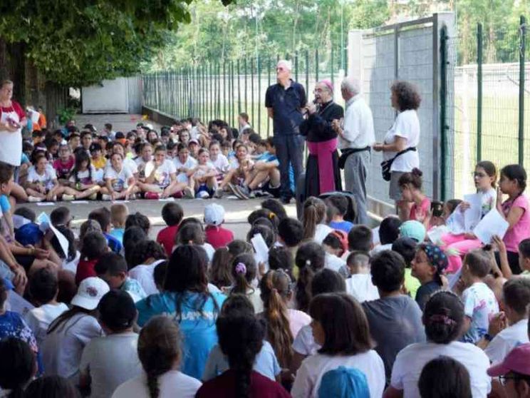 Milano "conta" sulle sue parrocchie: dietro i numeri, storie di vita