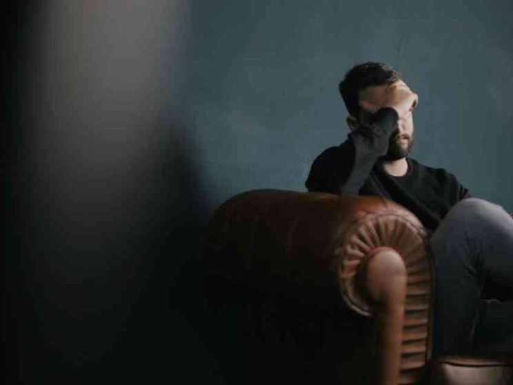 «Perché mio figlio non racconta nulla in casa?». Colpa della virilità tossica