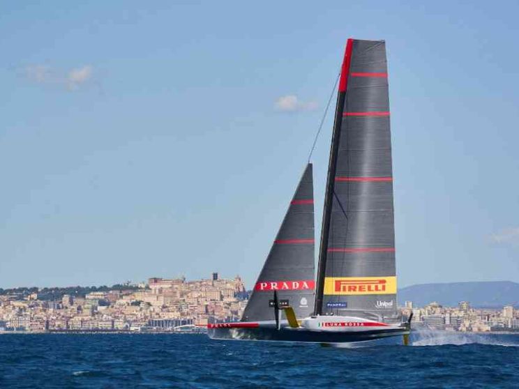 Riprovaci ancora Luna Rossa. All'America's Cup è caccia a New Zealand