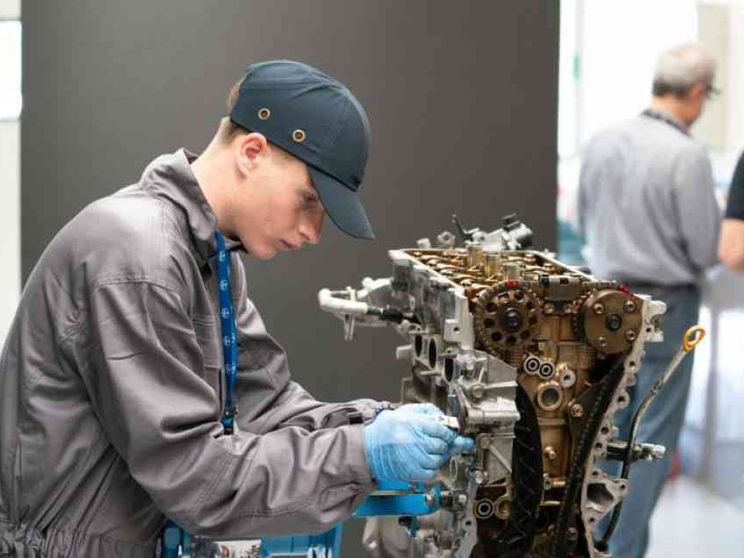 Così si formano i meccanici del futuro