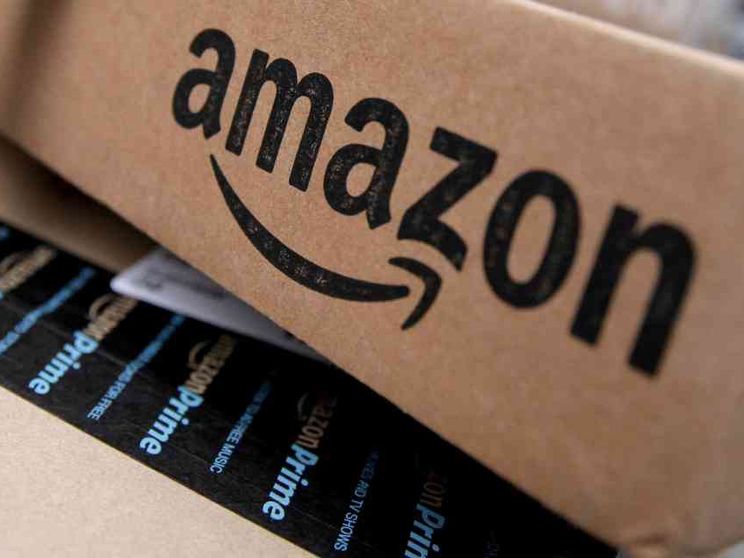 Frode fiscale e corrieri sfruttati: sequestrati 121 milioni ad Amazon Italia