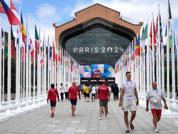 Villaggio olimpico, il mondo racchiuso in un residence