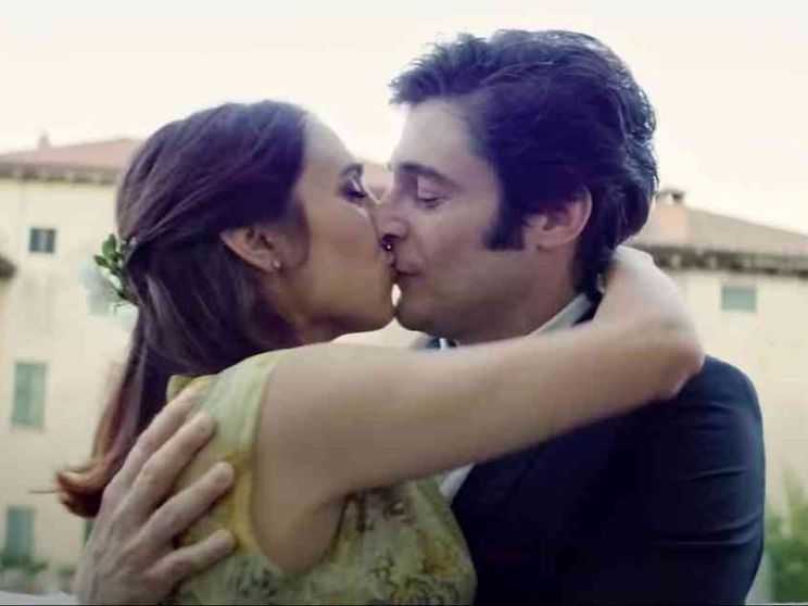 «Scrivo a mia moglie ma mi fingo un altro»