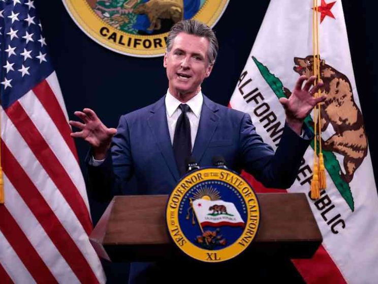 California: le scuole non informino i genitori sui figli che cambiano sesso