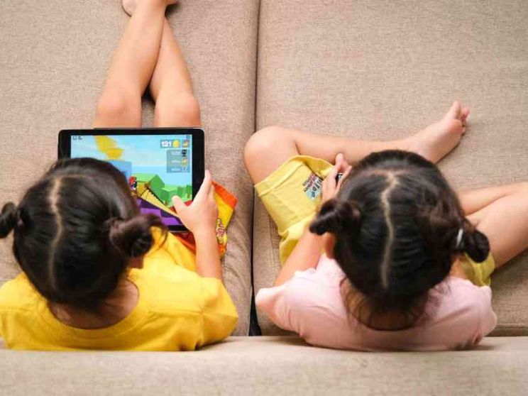 Minori, tutele on line. Giro di vite negli Usa