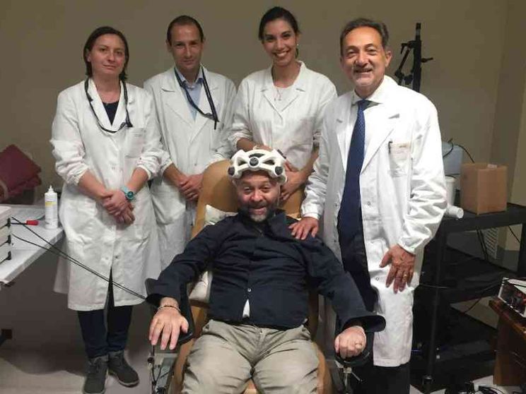 Funziona il trattamento italiano che “frena” la Sla con i campi magnetici