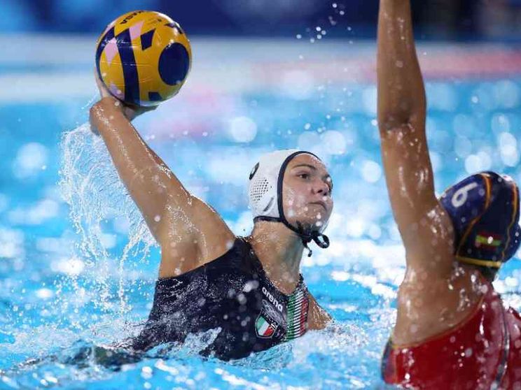 Sconfitta, lacrime e allarmi: per il Setterosa addio medaglie