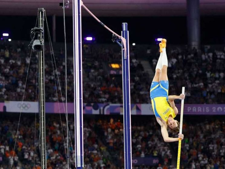 Il record di Duplantis e la scienza che frena: a tutto c'è un limite