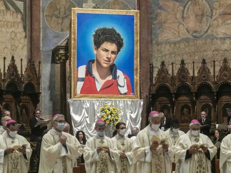 C'è una reliquia di Carlo Acutis nella cappella dell'ospedale di Sapri