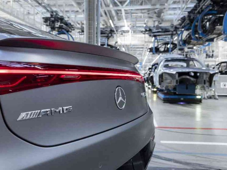 L'escalation cinese sui dazi: dopo i formaggi, le auto di grossa cilindrata