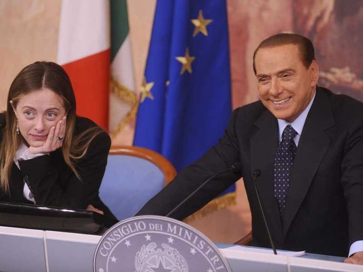 Meloni modello Berlusconi: cosa non è cambiato