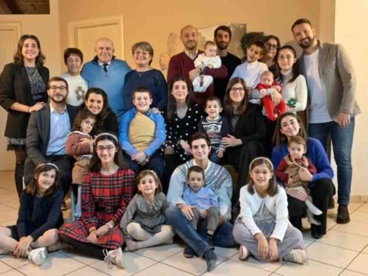 Scampato alla strage di Bologna, oggi Carlo ha 8 figli e 12 nipoti