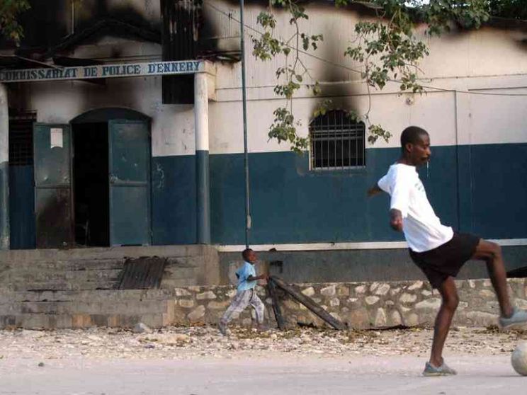 La pace a Cité Soleil può cominciare dal calcio a un pallone