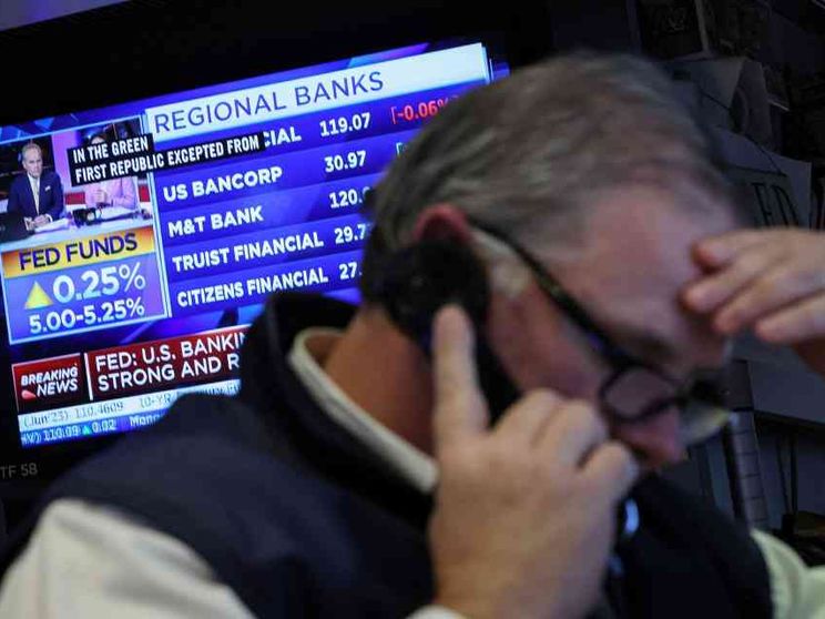 Il crollo di Wall Street e Asia manda in Rosso le Borse Ue: giù i tecnologici