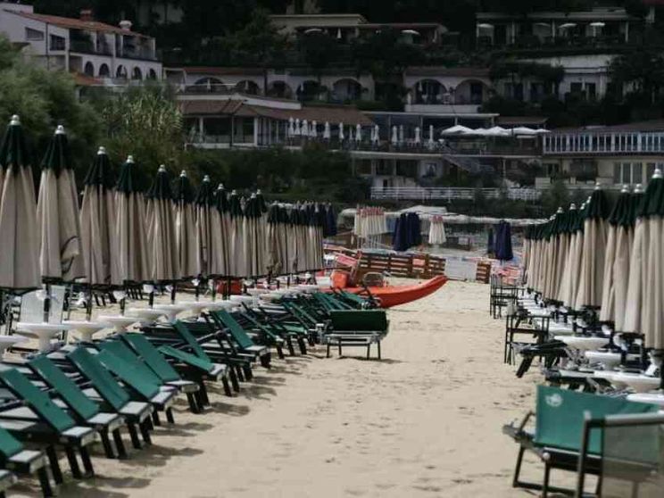 Balneari, c’è la proroga a settembre 2027. Caso chiuso dopo l’accordo con l’Europa