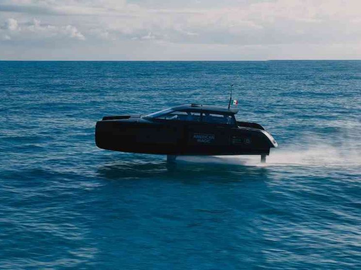 E' italiano il super-motoscafo a idrogeno a supporto di American Magic