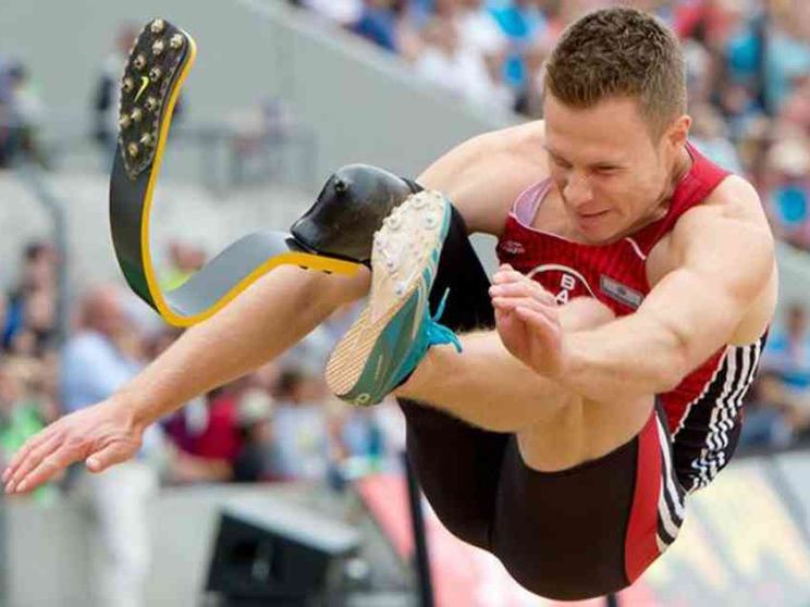 Markus Rehm, volto delle Paralimpiadi: «Non esiste il non posso»
