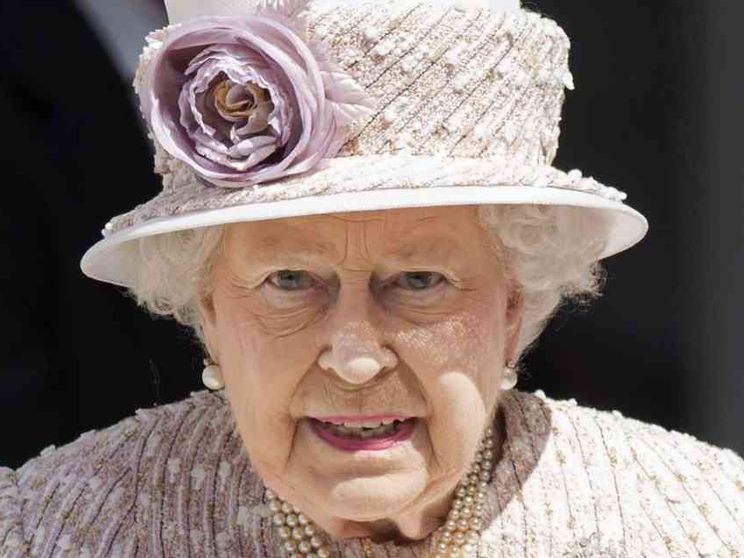 Il memoriale di Elisabetta II sarà costruito a St James Park