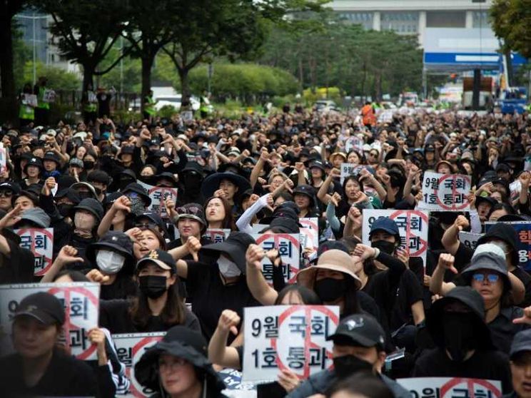 Corea del Sud, la grande fuga degli insegnanti