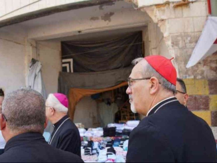 Jenin, Pizzaballa abbraccia i cristiani. «La disperazione non è un’opzione»