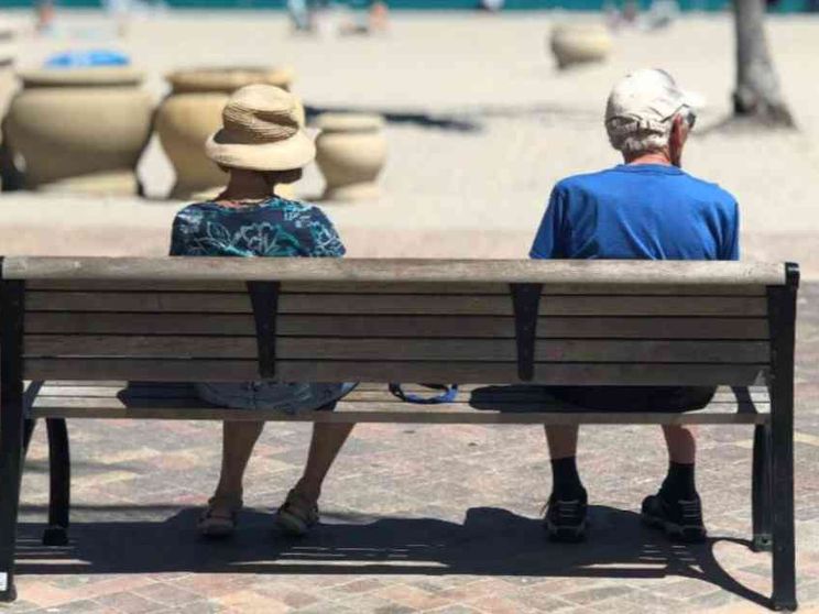 Tornano i controlli Inps sui pensionati all'estero: dimostrino che sono vivi