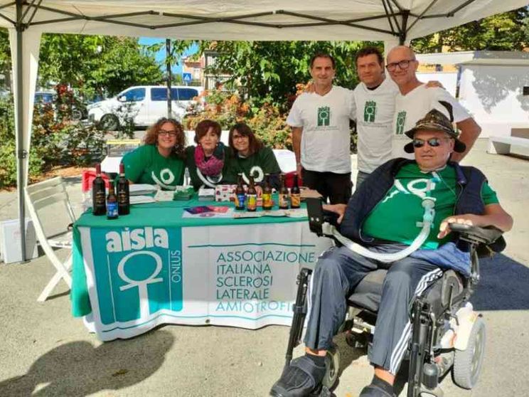Basta solitudine: così si può battere la Sla