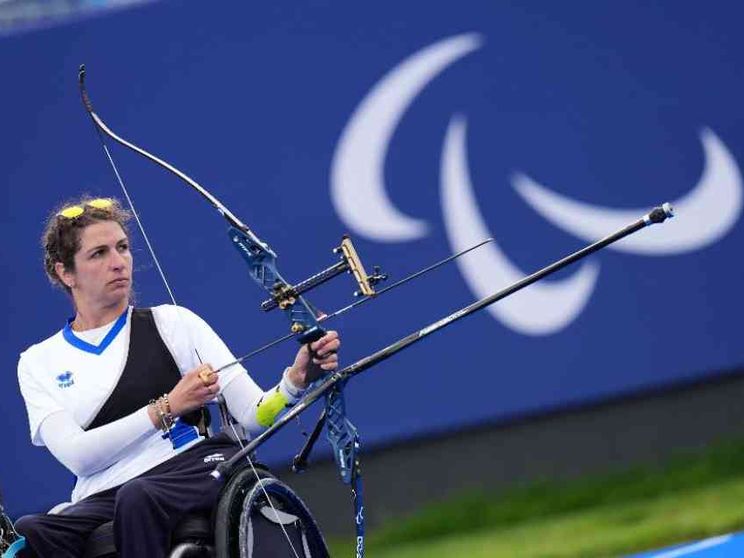 Elisabetta Mijno, l'arciera che si divide tra frecce e corsie