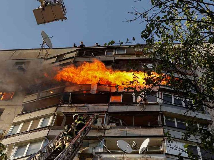 Mosca «martella» Kiev e Kharkiv. Zar Putin rinforza l’Armata Rossa