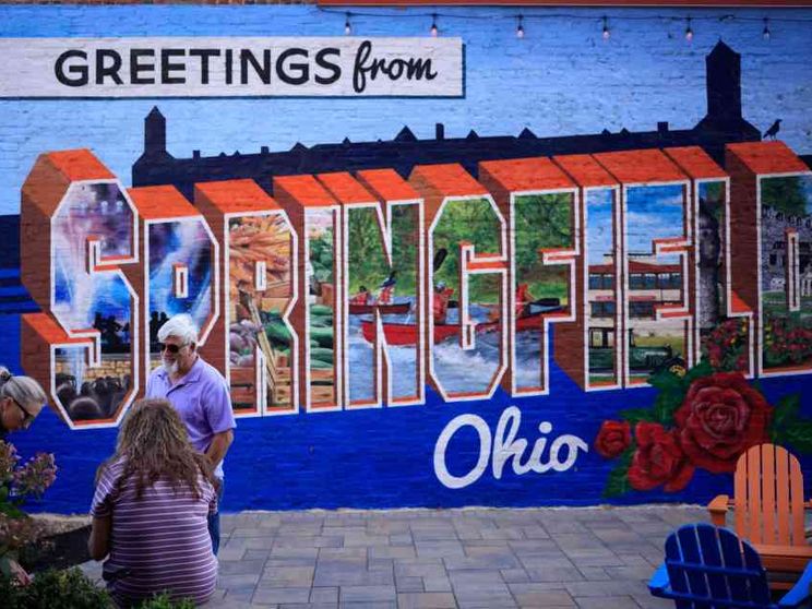 La polizia blinda le scuole a Springfield. Haitiani nel mirino