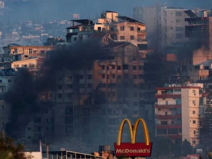 L’esercito israeliano si sta preparando a entrare in Libano