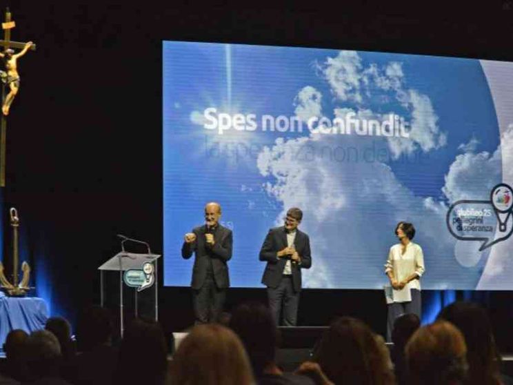 Giubileo, dalle Marche a Roma il treno dei pellegrini di speranza