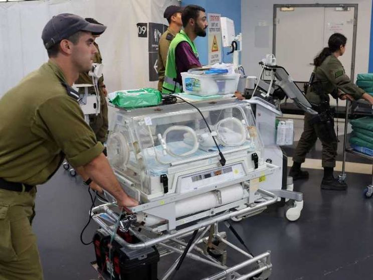 Ad Haifa l'ospedale con 600 pazienti si trasferisce nel bunker sotterraneo