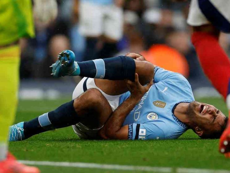 Troppi infortuni, troppe partite: così il pallone scoppia