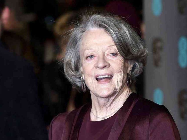 È morta Maggie Smith: l'attrice di Harry Potter aveva 89 anni