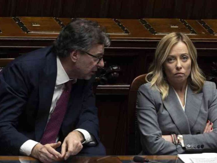 I conti del Pil non tornano. Tajani a Giorgetti: niente nuove tasse