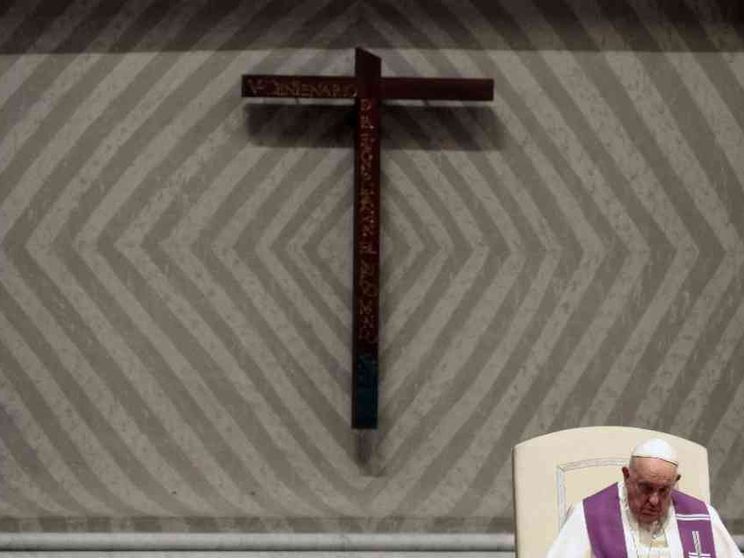 Il grido della pace si fa preghiera: Rosario e digiuno con il Papa