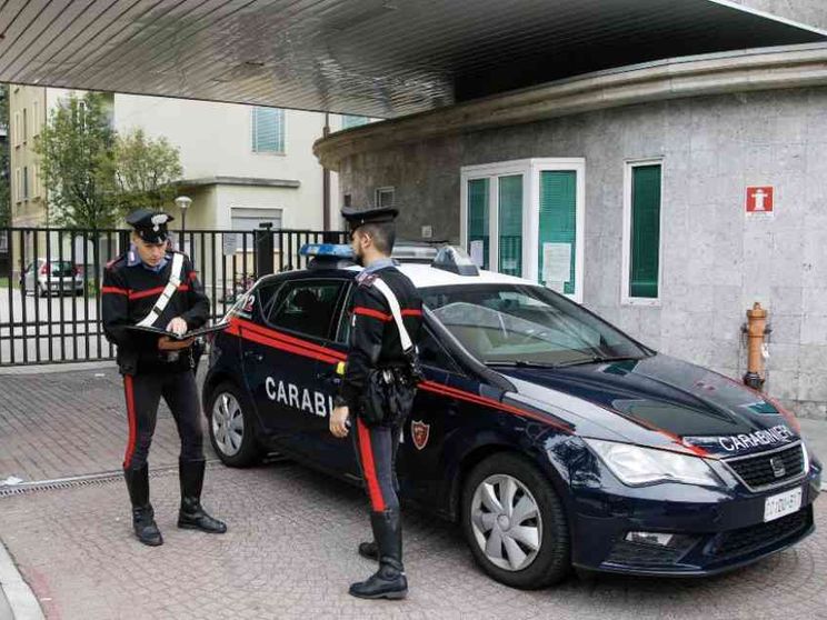 Giovanissimi con in tasca il coltellino, al Nord è allarme baby-criminalità