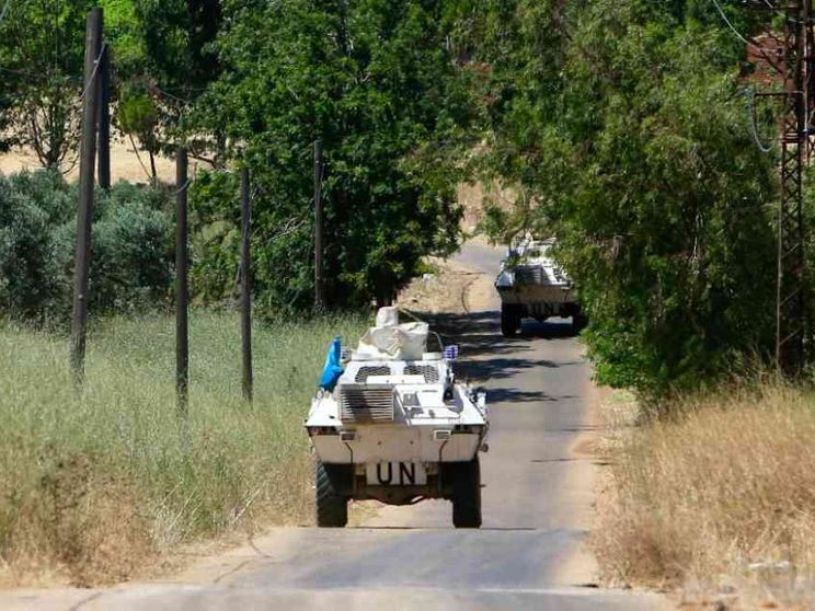 Israele attacca l'Unifil, colpite basi italiane. «Atto deliberato»