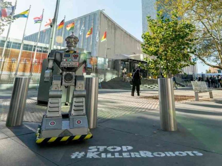 «Un Trattato internazionale contro le "armi autonome letali"»