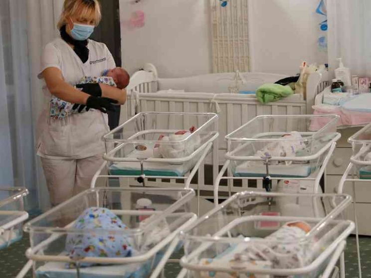 Maternità surrogata reato universale, verità & bugie