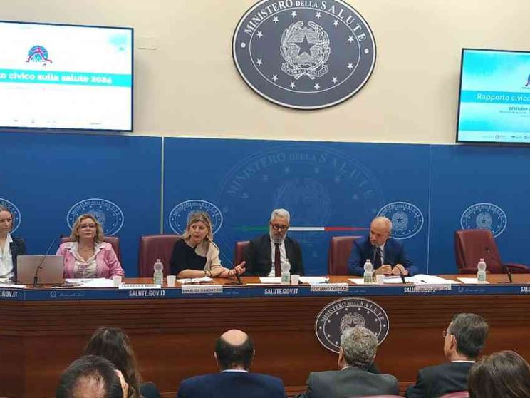 Per le liste d'attesa 4,5 milioni di persone rinunciano alle cure