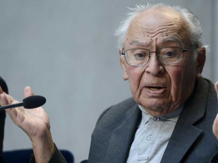 Chi era Gustavo Gutierrez, il teologo della liberazione morto a 96 anni