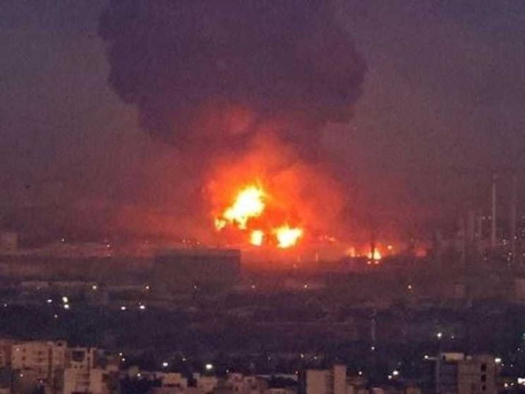 Rappresaglia israeliana contro l'Iran. Gli ayatollah: «Non risponderemo»