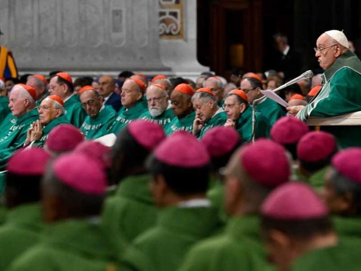 Il Papa: abbiamo bisogno di una Chiesa che si sporca le mani per servire Dio