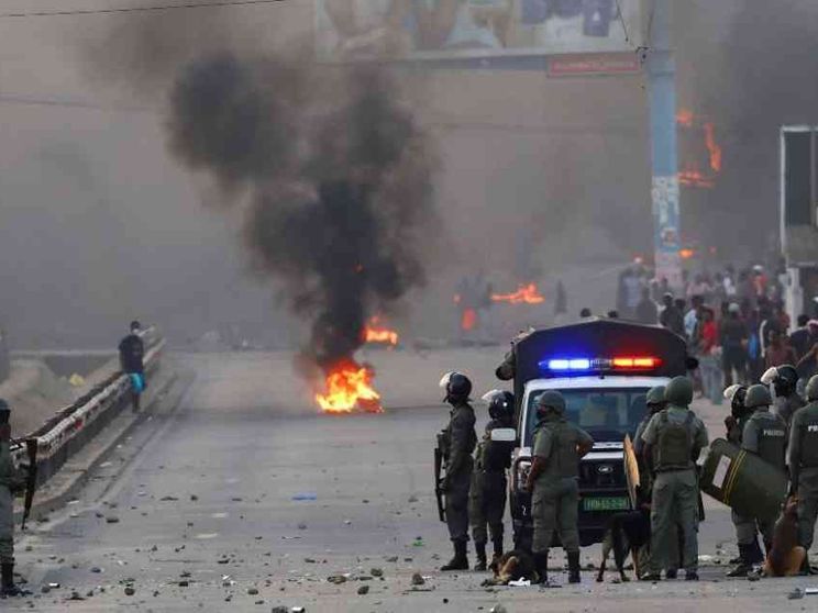 Mozambico, l'opposizione chiama allo sciopero generale